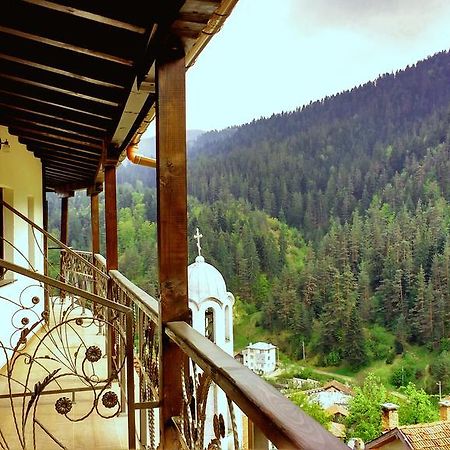 Family Hotel Valchanovata Kashta Fotinovo 외부 사진