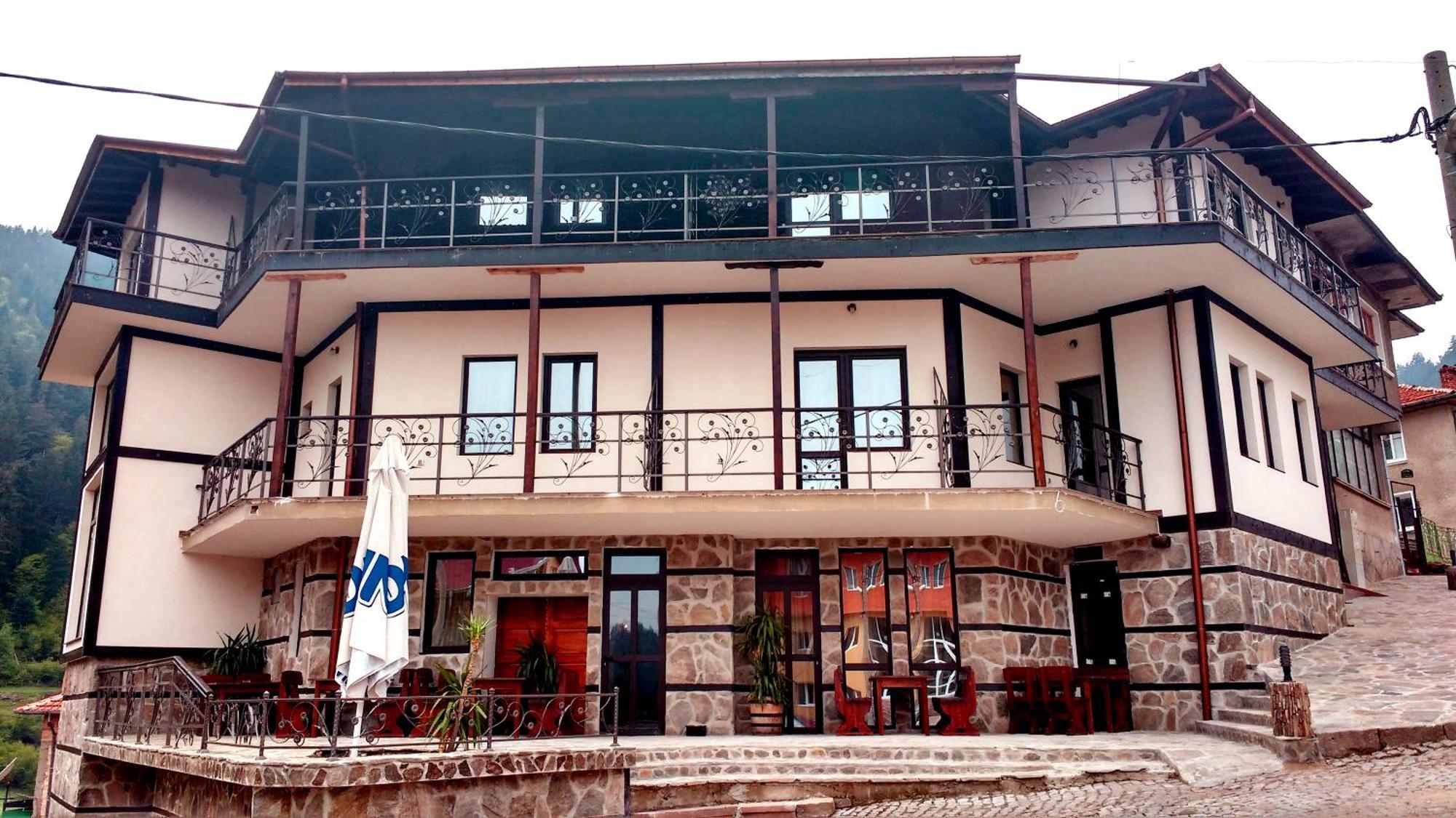Family Hotel Valchanovata Kashta Fotinovo 외부 사진